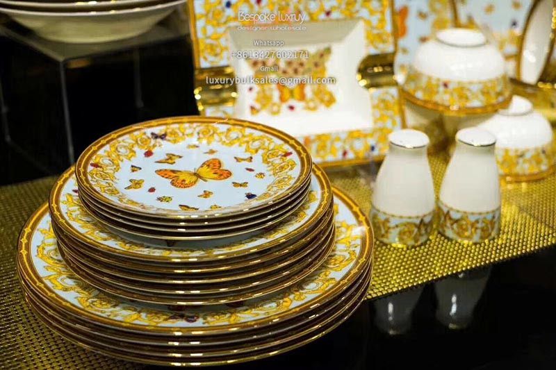 Versace dinnerware p71